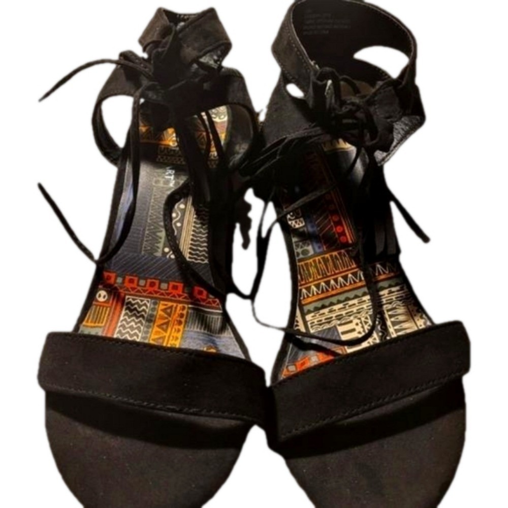 Ashley Stewart Women's 10W Black Strappy Ankle Strap High Heel Sandals Wide